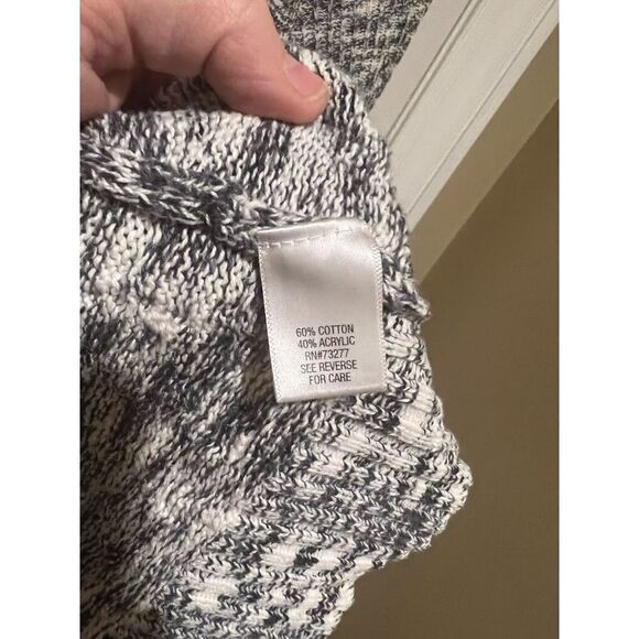 Croft & Barrow sweater size Medium - Picture 3 of 6